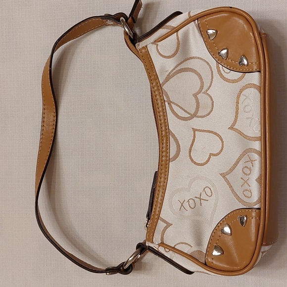 XOXO Handbags - Vintage XOXO Y2K Baguette Bag, EUC